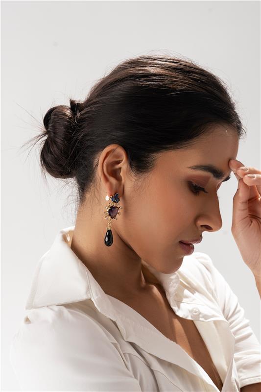 Sahi London Maroon Dangle Statement Earring with Pearl